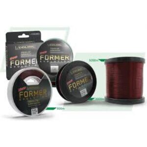 Vista general del hilo Colmic Former Evolution 2000m para surfcasting, pesca en mar y pesca con carrete.