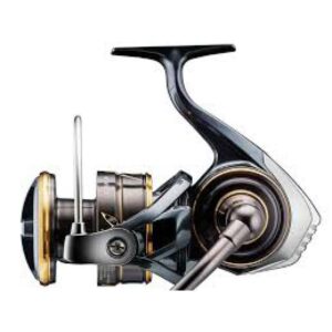 Vista general del carrete Daiwa Caldia 23 SW 8000H para spinning pesado, jigging y pesca en mar.