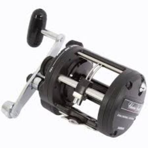 Vista general del carrete Shimano TR 2000LD para pesca de fondo, curricán y embarcación.